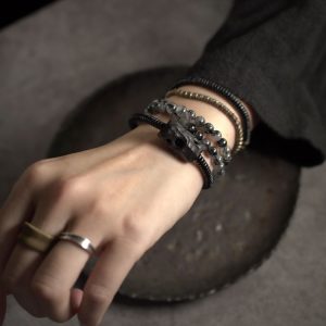 Mixed Design Black Sandalwood and Crystal Beaded Bracelet for Men, Versatile Jewelry Piece for Women, Unisex Fashion Accessory