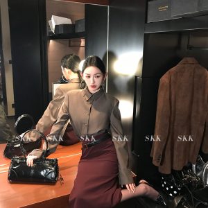 Modern Chinese Style Shirt Jacket & Shorts Set - Casual Spring Outfit for Women, High Weight Fashion Suit