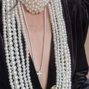 Multi-Layer Flower Pearl Necklace | Vintage Long Tassel Sweater Chain Accessory for Evening Wear, Boho and Creative Style