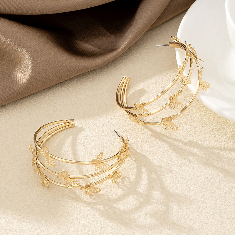 Multi-Layer Metal Pearl Flower Butterfly Hoops Earrings - European American Style Exaggerated Temperament for Summer Women