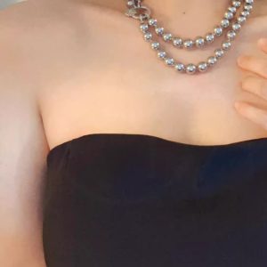 Multi-Wear Round Hoop Double-Layer Pearl Charm Collar Necklace - Elegant French Style Jewelry for Versatile Fashion Looks