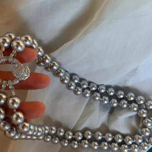Multi-Wear Round Hoop Double-Layer Pearl Charm Collar Necklace - Elegant French Style Jewelry for Versatile Fashion Looks