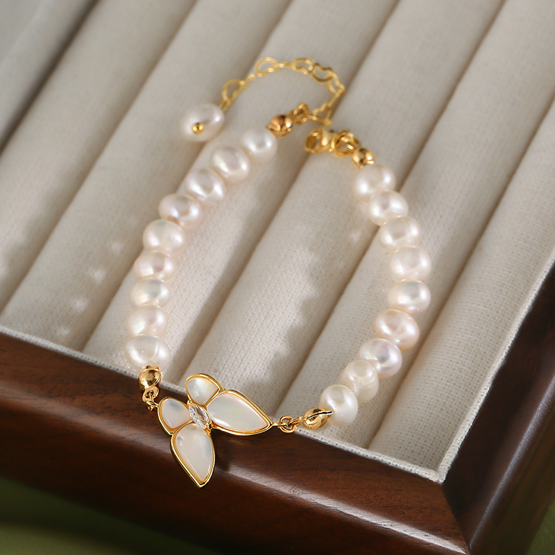 Natural Freshwater Pearl Butterfly Bracelet for Women - Light Luxury Gift for Best Friend's Birthday, 2025 Trend
