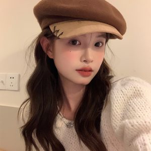 Octagonal Woolen Duckbill Beret Hat for Women - Brimmed Painter's Style, New 2023 Fashion, Trendy and Chic Accessory