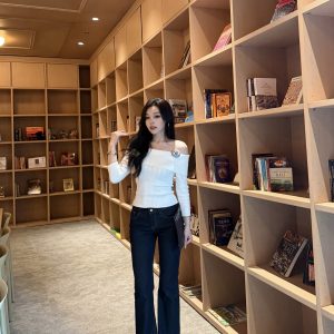 Off-Shoulder Cable-Knit Sweater | Knitted Top with Gentle Charm | Storytelling Feel | Cozy Fashion for Fall/Winter