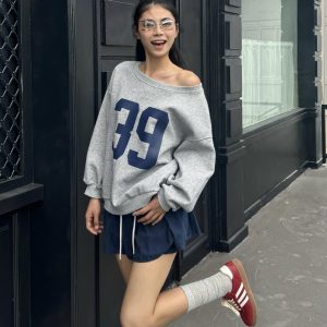 Off-Shoulder Long Sleeve Sweatshirt - Spicy Girl Street Style, Casual Loose Fit Top for Autumn, Trendy American Fashion