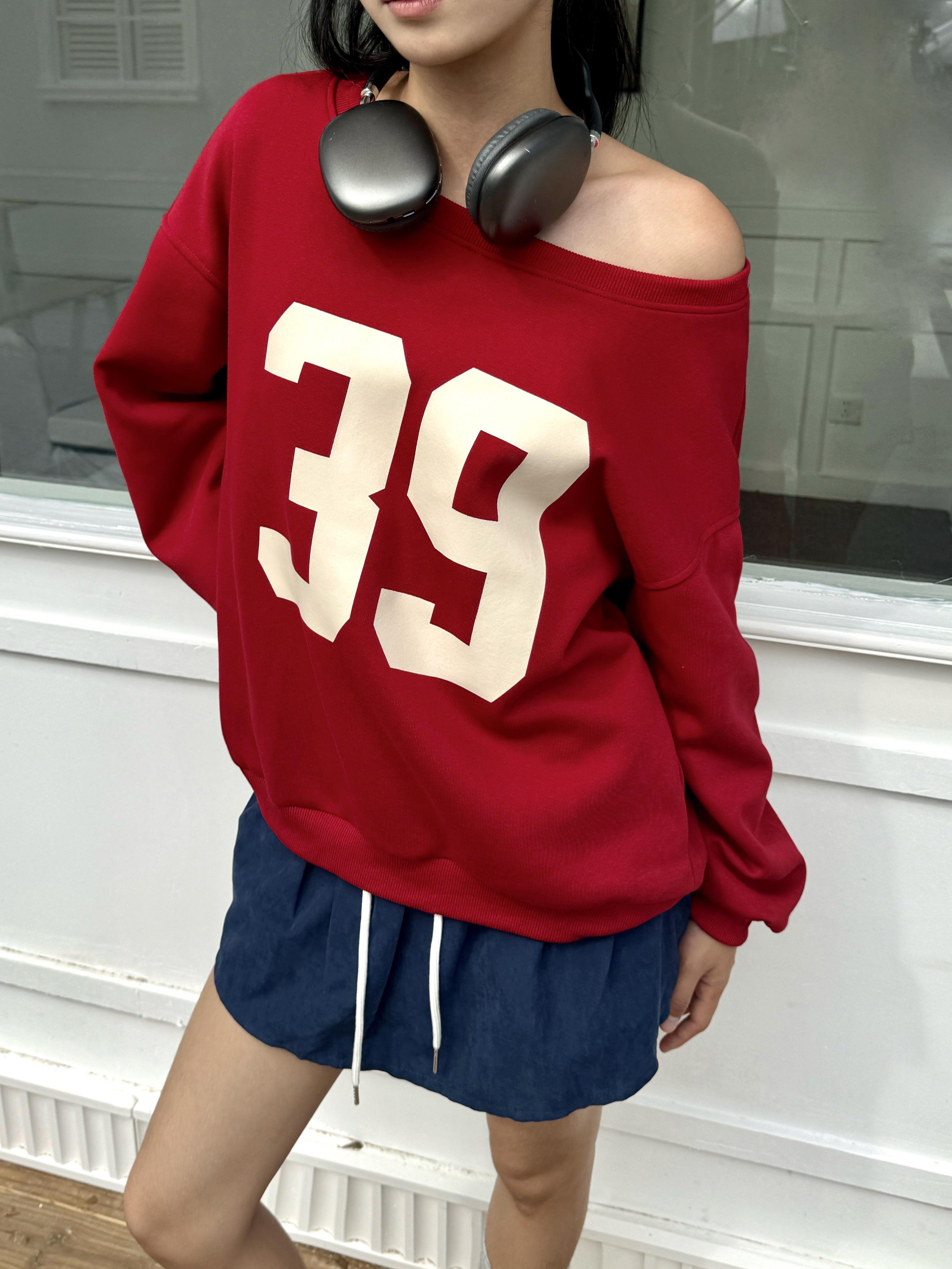 Off-Shoulder Long Sleeve Sweatshirt - Spicy Girl Street Style, Casual Loose Fit Top for Autumn, Trendy American Fashion