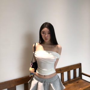 Off-Shoulder Two-Piece Set: Sweet and Spicy Girl A-Line Puff Skirt with Waist-Cinching Top - American Style Fashion for Trendy Looks