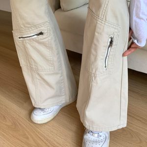 Off-White Slightly Flared Workwear Denim Pants for Women, Summer Loose Wide-Leg Trousers, Slimming Straight-Leg, Floor-Length Style