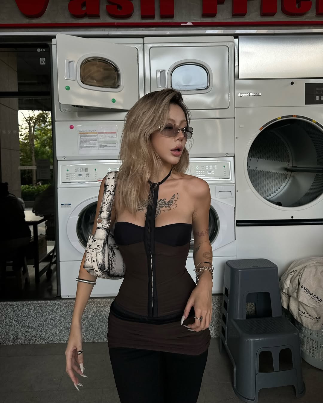 One-Shoulder Strapless Bodycon Dress for Women - Sexy Slim Fit Halter Summer Dress in European and American Style 2025