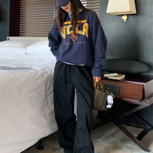 Oversized Vintage Distressed Navy Blue Sweatshirt for Women - 90s American Lazy Style Printed Round Neck Top