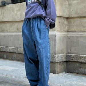 Oversized Women's Straight High-Waisted Wide-Leg Jeans - Retro Loose Fit for Fall 2022, Versatile 90s-Inspired Fashion Pants