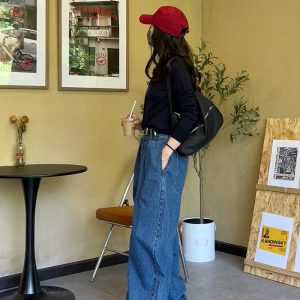 Oversized Women's Straight High-Waisted Wide-Leg Jeans - Retro Loose Fit for Fall 2022, Versatile 90s-Inspired Fashion Pants