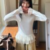 Pearl Dream Yarn Lace Trim Long Sleeve T-Shirt - Slim Fit Round Neck Top in 90s Inspired Style