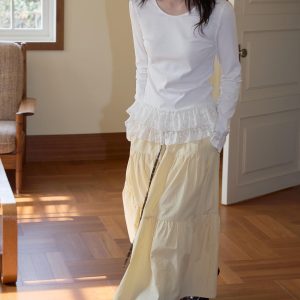 Pearl Dream Yarn Lace Trim Long Sleeve T-Shirt - Slim Fit Round Neck Top in 90s Inspired Style