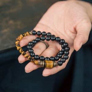 Personalized Ebony Double Circle Bracelet for Men and Women, Retro Tiger Eye Stone Jewelry, Trendy Fashion Accessory