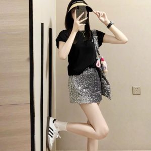 Petite Spicy Girl Black T-Shirt and Sequined Skirt Matching Set - Summer Outfit for Pear-Shaped Women, Y2K Style