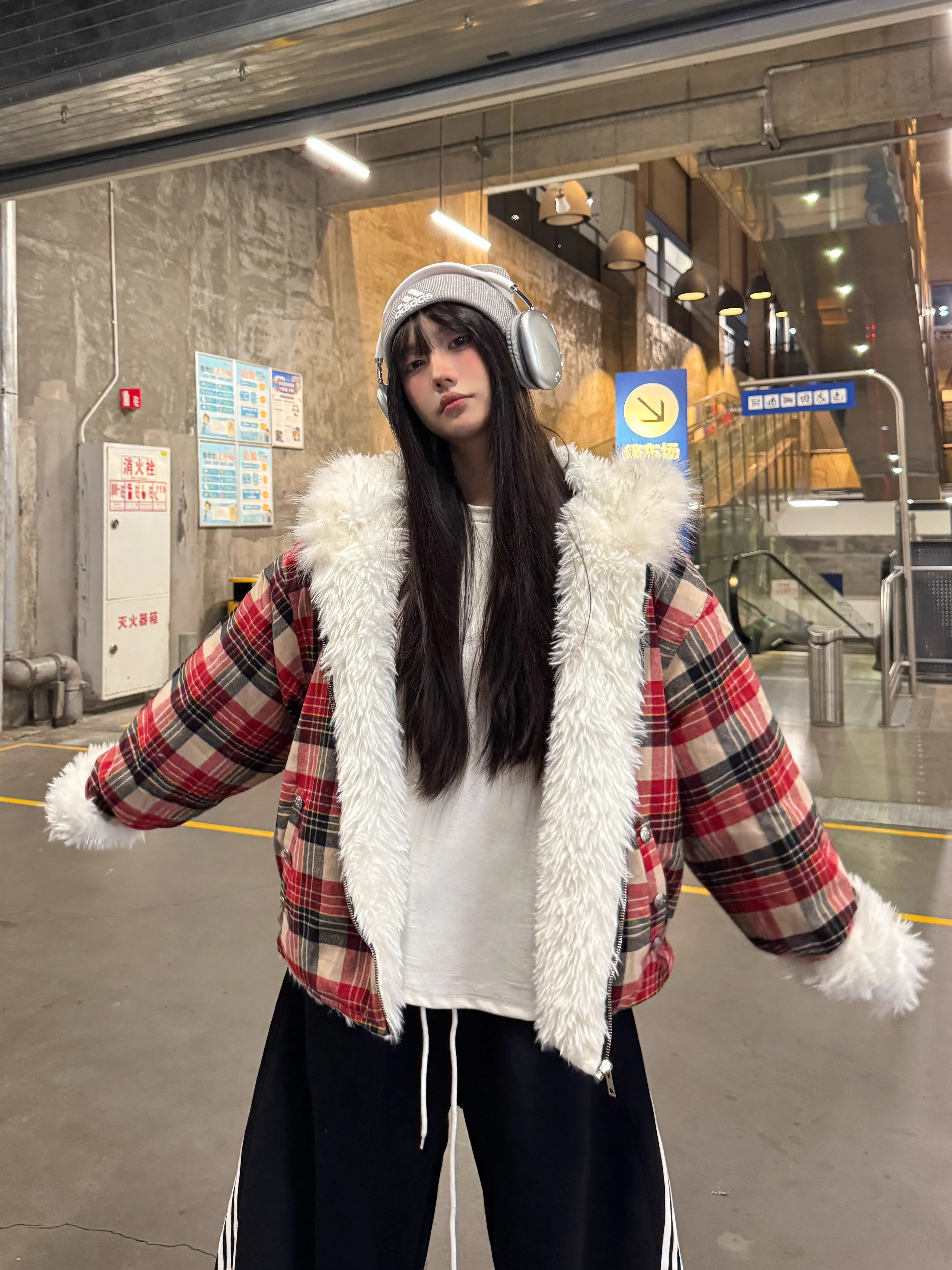 Plaid Hooded Cotton Coat with Fur Collar, Thickened Plush Winter Outerwear, American Style Lazy Chic Jacket