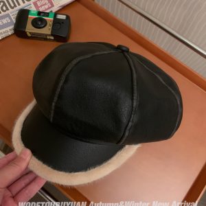 Plush PU Leather Spliced Octagonal Hat for Women - Warm Face-Shaping Thickened Beret for Autumn and Winter Fashion