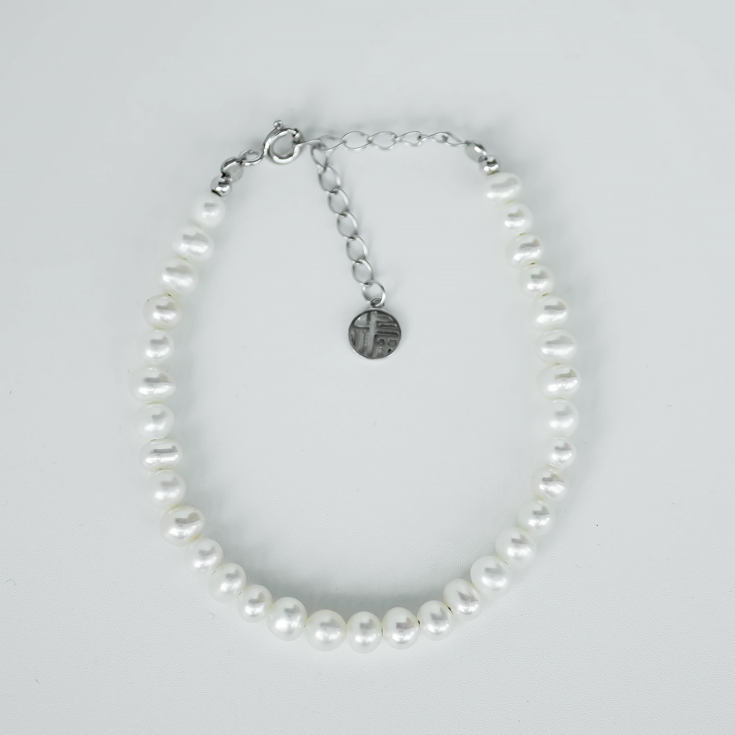 Pure Silver Natural Freshwater Pearl Bracelet for Women - Light Luxury Wrist Accessory with Small Fortune Pendant - Qixi Festival Gift