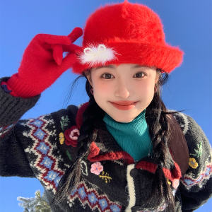 Red Plush Fisherman's Bucket Hat for Women - 2024 Autumn Winter Style, Small Face Gift, Trendy Fashion Accessory