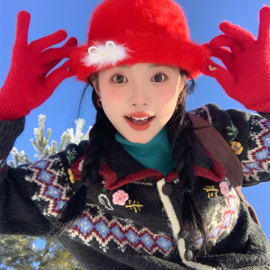 Red Plush Fisherman's Bucket Hat for Women - 2024 Autumn Winter Style, Small Face Gift, Trendy Fashion Accessory