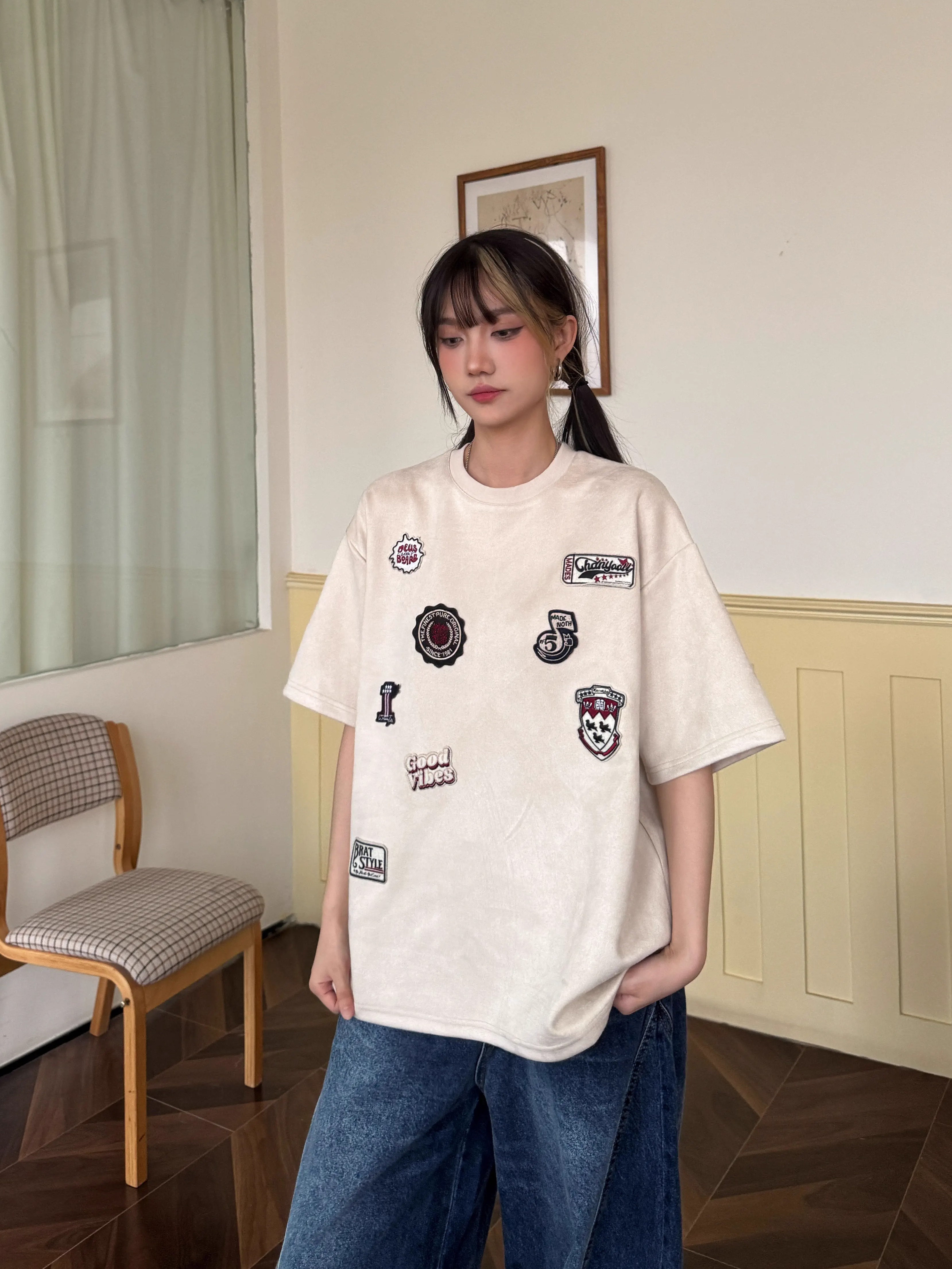 Retro American Badge Embroidered Suede Short-Sleeve Unisex T-Shirt - Summer Street Style, Loose Fit Heavyweight Tee