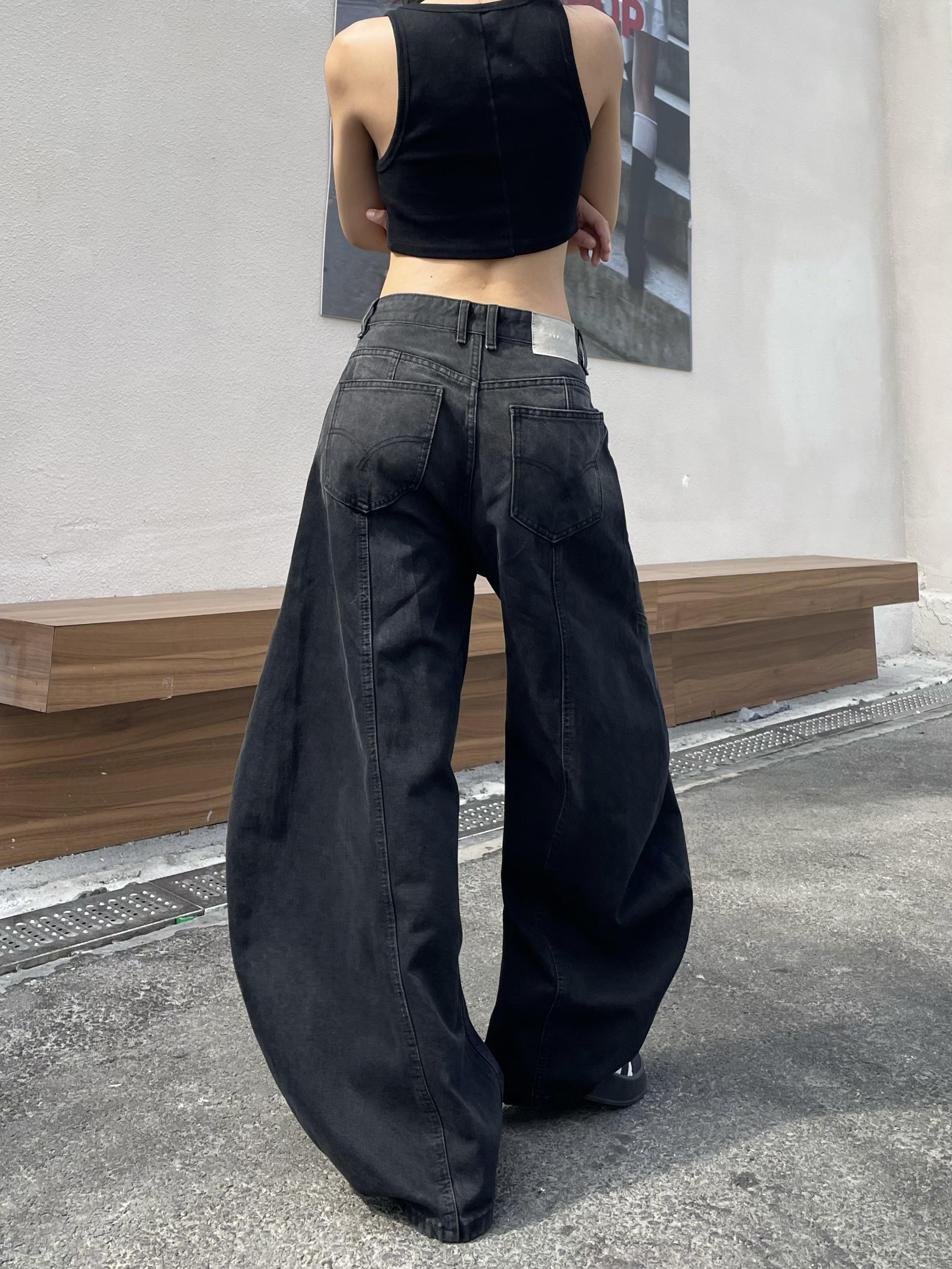 Retro American Wide-Leg Floor-Length Jeans in Distressed Black - Water-Washed Curved Blade Design for Street Style