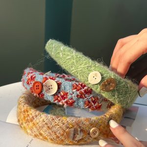 Retro Autumn Fruit Party Woolen Hairband Accessory - High-End Button Headband for Unique Style