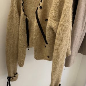 Retro Black Knitted Cardigan with Ribbon Toggle - Unique Street Style for Autumn and Winter Fashion