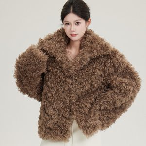 Retro Coffee Color Short Curly Thick Coat for Women - Loose Warm Slimming Jacket, Y2K Style Outerwear