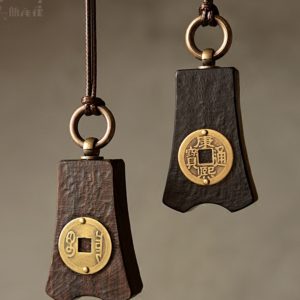Retro Ebony Wood Coin Pendant Necklace for Men – Minimalist Chinese Style National Trend Accessory