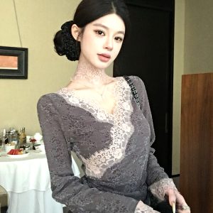 Retro Gray-Pink Lace Splicing Slim-Fit Top with Neck Strap - Elegant Y2K Style Shirt for Chic Outfits