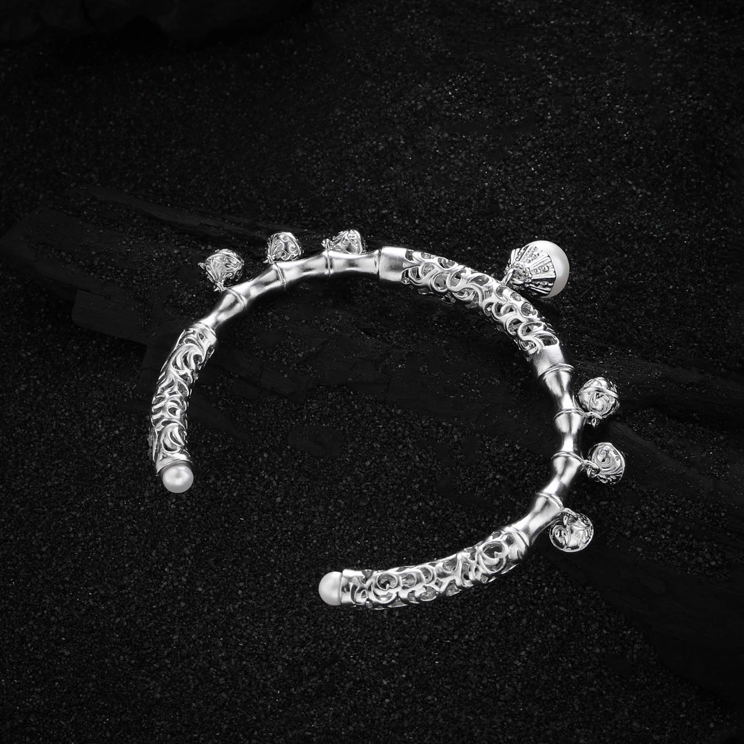 Retro Heavy Industrial Deep Sea Dragon Bone Ocean Wave Inlaid Bracelet - Light Luxury Niche High-End Accessory