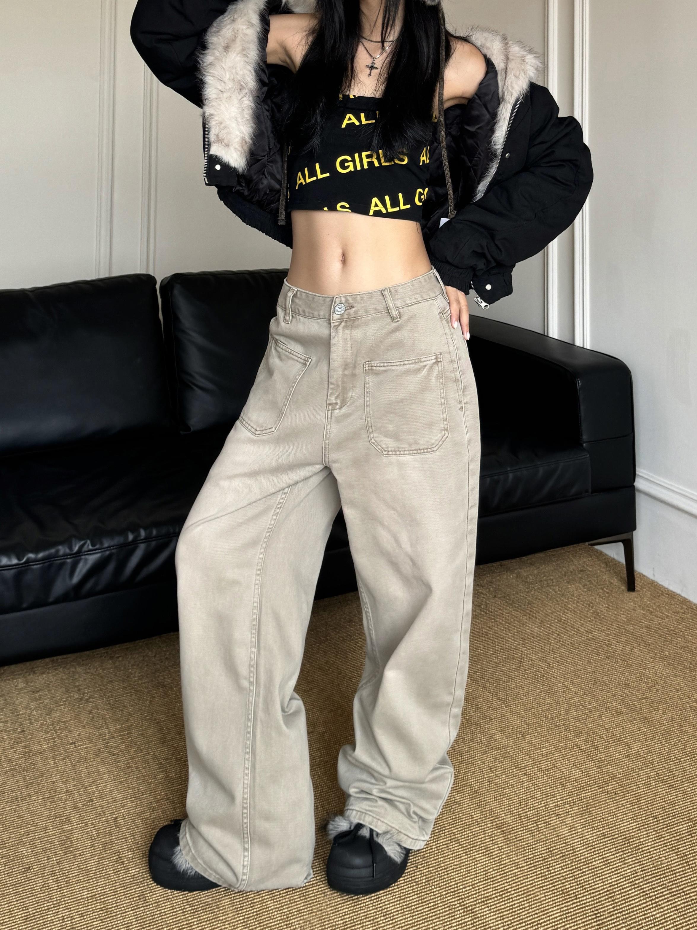 Retro High Street Vintage Wide-Leg Jeans with Multi-Pocket Design - Trendy Loose Fit for a 90s Inspired Look