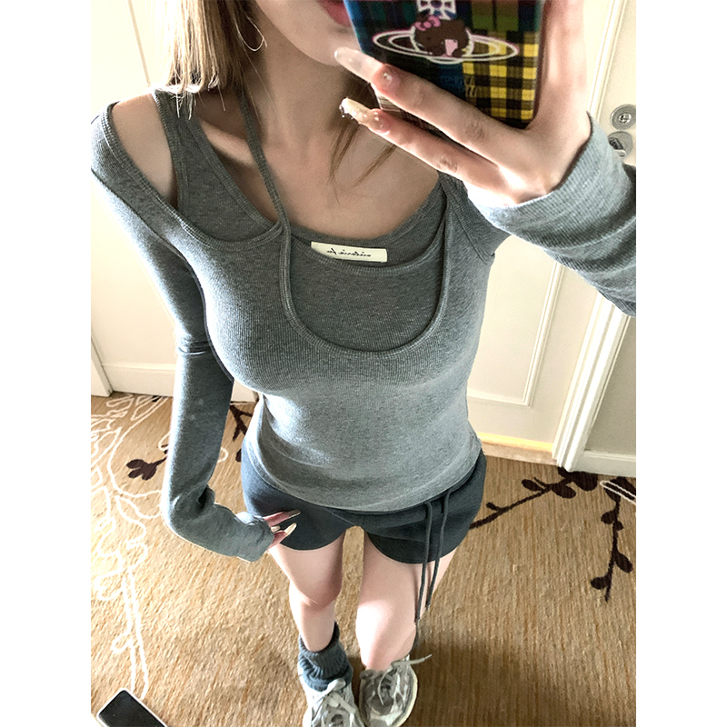 Retro-Inspired Fake Two-Piece Halter Neck Base Shirt for Women - Waist-Cinching Knit Top, Perfect for 90s and Y2K Fashion