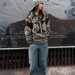 Retro Jacquard Chunky Knit Tie V-Neck Sweater for Women - Autumn/Winter 2024 Loose Fair Isle Knitwear