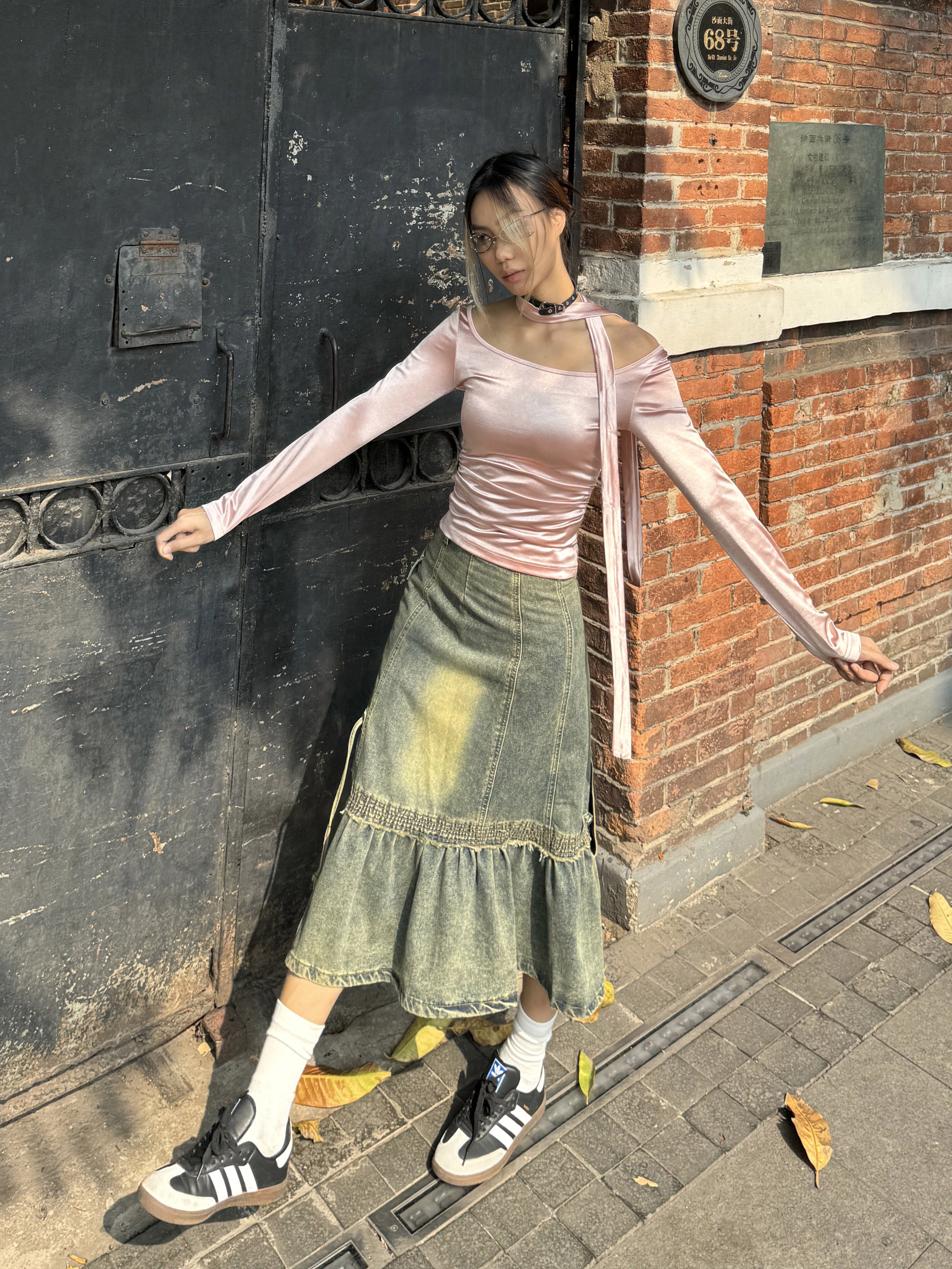 Retro Millennial Asymmetrical Denim Skirt - Heavy-Duty Mid-Length Wasteland Style for Spicy Girls