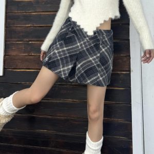 Retro Plaid A-Line Pleated Skirt - Spicy Summer & Autumn Bodycon Checkered Design, Slimming Fit for a Chic 90s Look