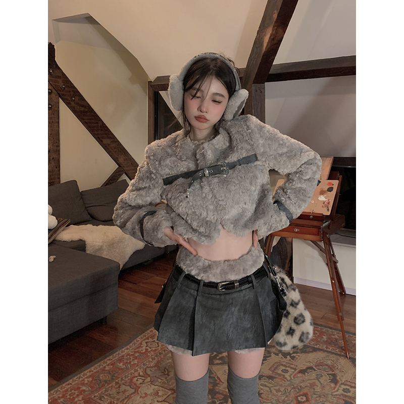 Retro Sheep Girl Fur Coat and High Waist A-Line Skirt Two-Piece Set - Square Style Fashion for Y2K and 90s Aesthetic