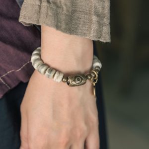 Retro Single-Loop Cow Bone Bracelet for Men - Personalized Antique Copper Bead Accessory, Trendy Fashion Statement