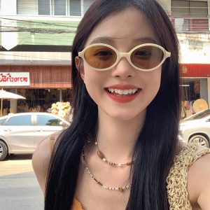 Retro Small Round Frame Sunglasses for Women - 2024 Versatile UV Protection Eyewear, Perfect for Y2K and Vintage Style Looks