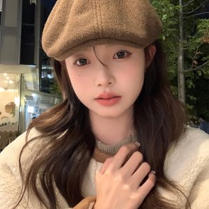 Retro Spicy Girl American Street Style Beret Hat - Women's British Painter Hat for a Trendy Look