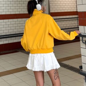Retro Three-Stripe Zip-Up Short Jacket in Dopamine Yellow - Loose Fit American-Style Stand-Up Collar for Trendy Summer Looks