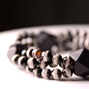 Retro Trendy Versatile Agate Bracelet for Women and Men - Original Design Jewelry, Simple Personalization, Fashion Accessory