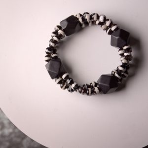 Retro Trendy Versatile Agate Bracelet for Women and Men - Original Design Jewelry, Simple Personalization, Fashion Accessory