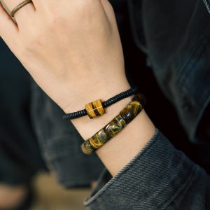 Retro Two-Piece Wooden Tiger Eye Stone Bracelet Set for Men and Women, Personalized Niche Design, Unique Fashion Accessories