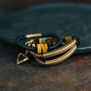Retro Two-Piece Wooden Tiger Eye Stone Bracelet Set for Men and Women, Personalized Niche Design, Unique Fashion Accessories