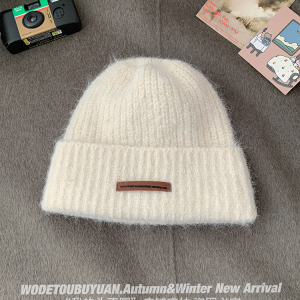 Retro Wool Slouchy Knit Hat for Women - Warm Winter Beanie for Small Faces, Cozy Style, Perfect for Y2K and Vintage Looks