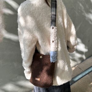 Retro Woolen Bucket Bag in Brown - Large Capacity Spliced Shoulder Strap Crossbody - Vintage Style Fashion Accessory